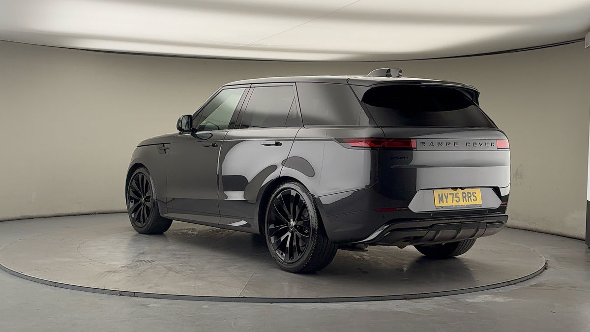 Land Rover Range Rover Sport Image 2