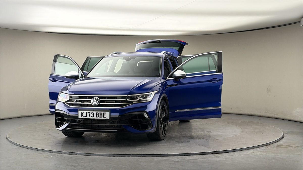 More views of Volkswagen Tiguan