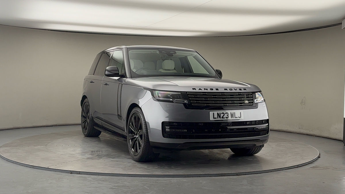More views of Land Rover Range Rover