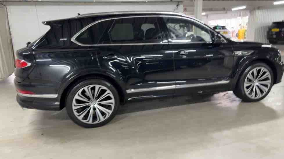 More views of Bentley Bentayga