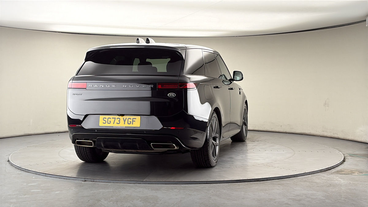 More views of Land Rover Range Rover Sport