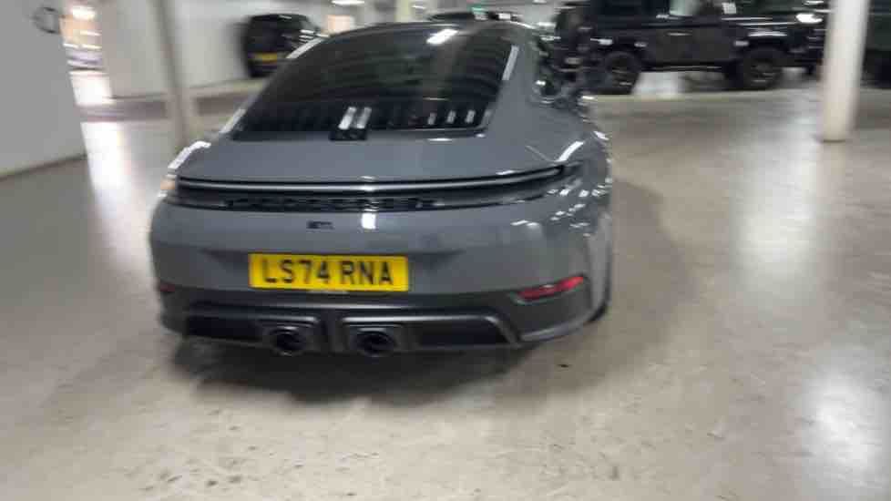 More views of Porsche 911