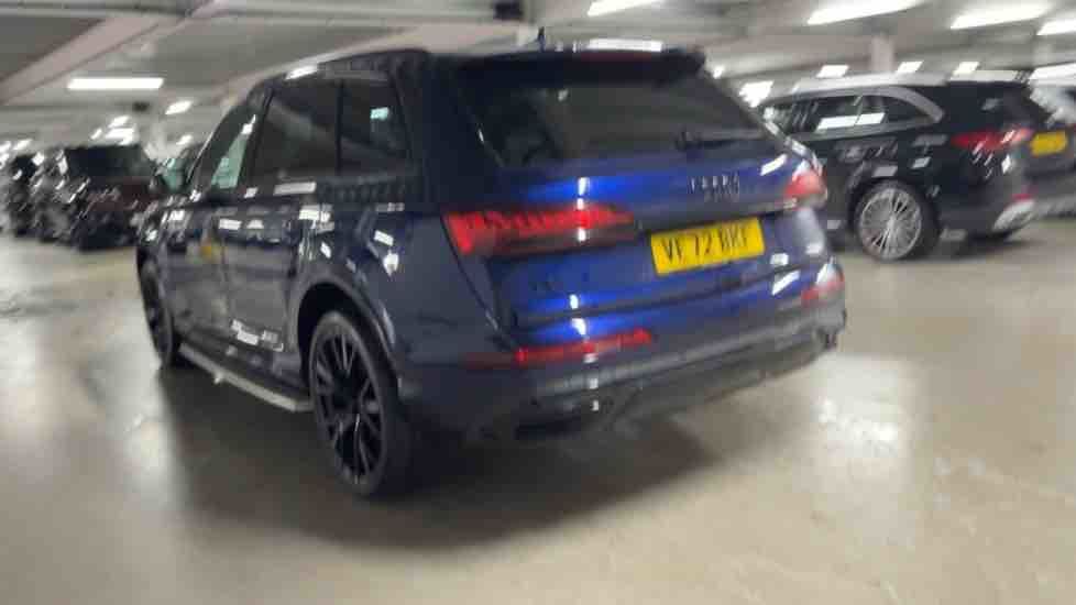 More views of Audi Q7