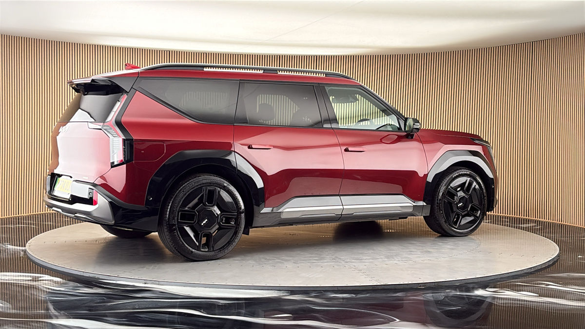 More views of Kia EV9