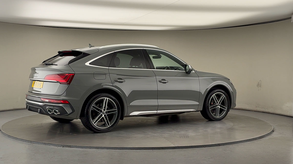 More views of Audi SQ5