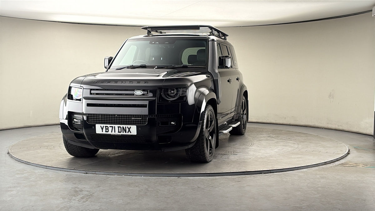 More views of Land Rover Defender 110