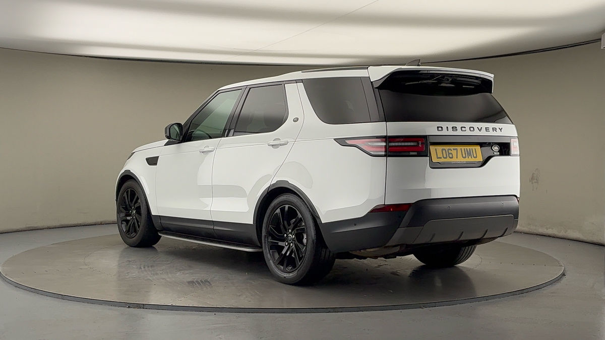 Land Rover Discovery Image 2