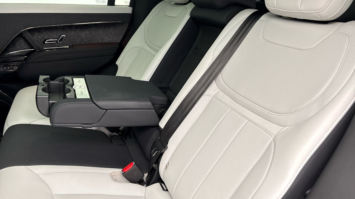 Land Rover Range Rover Sport Urban Image 9