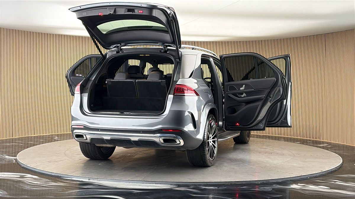 More views of Mercedes-Benz GLE
