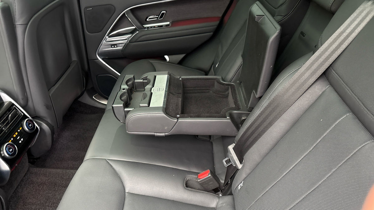 Land Rover Range Rover Image 9