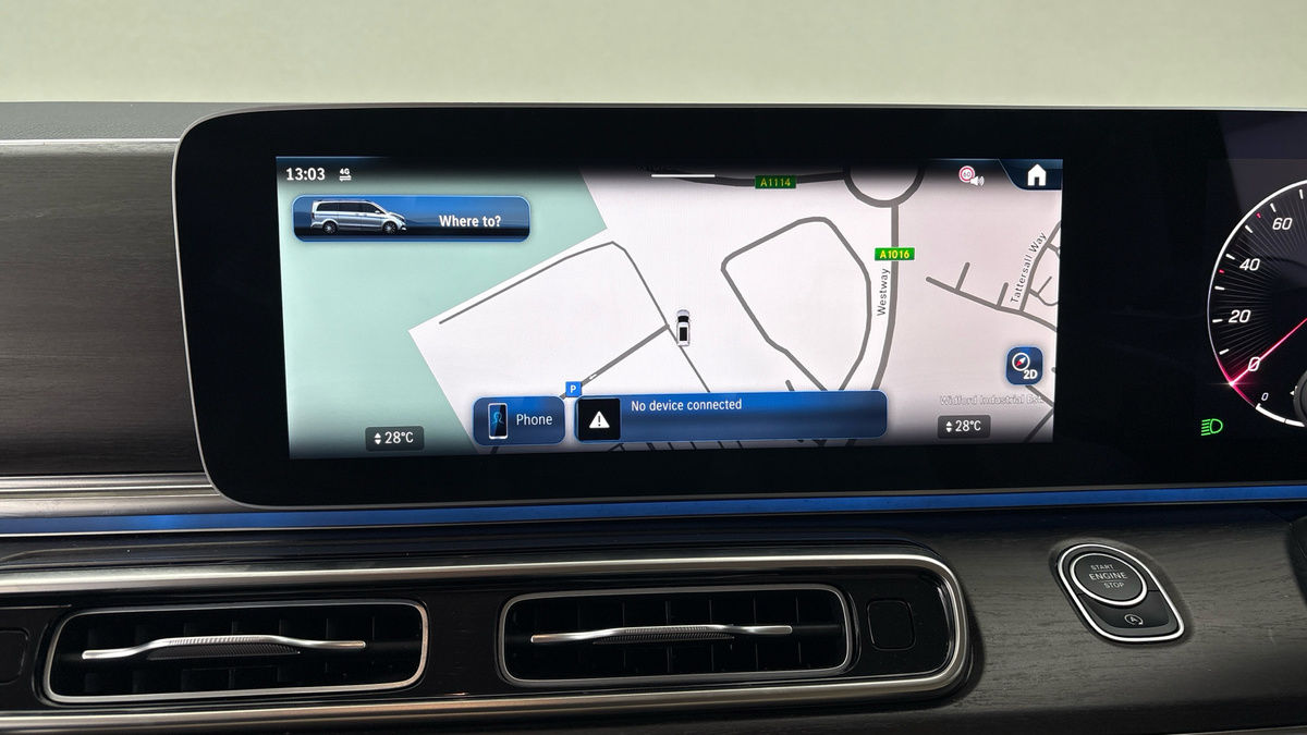 Mercedes-Benz V Class Image 17