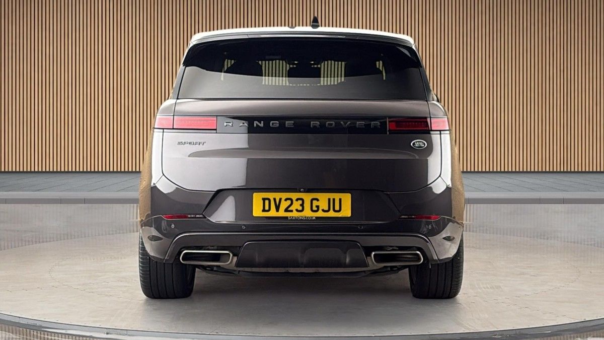 Land Rover Range Rover Sport Image 4
