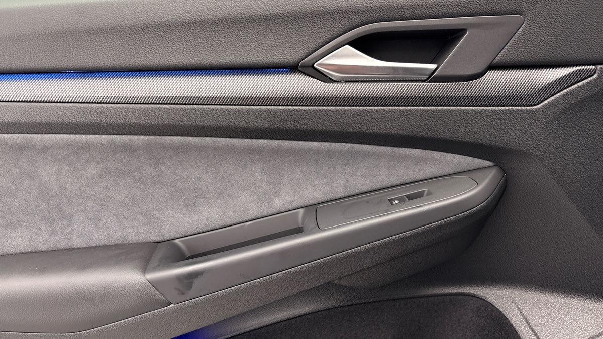 Volkswagen Golf Image 19