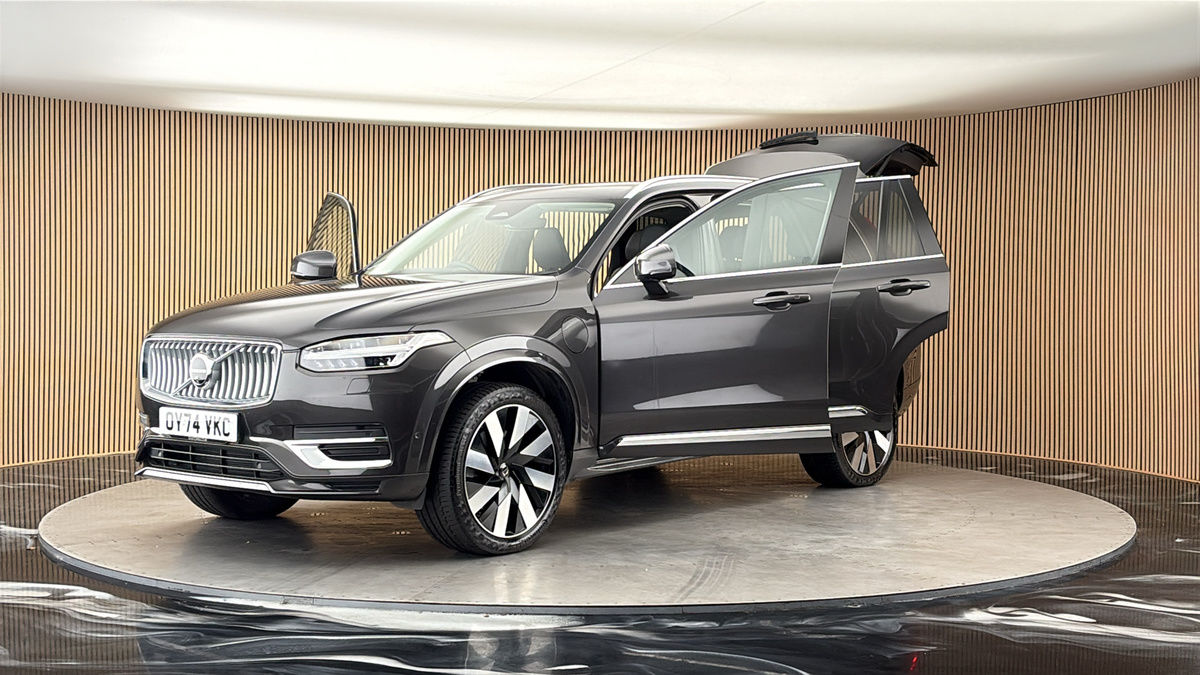 More views of Volvo XC90