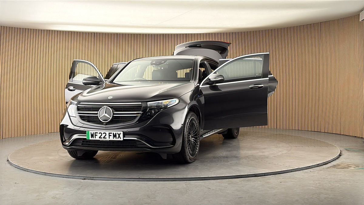 More views of Mercedes-Benz EQC