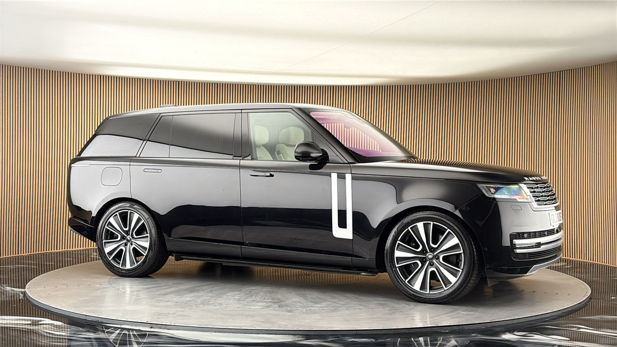More views of Land Rover Range Rover