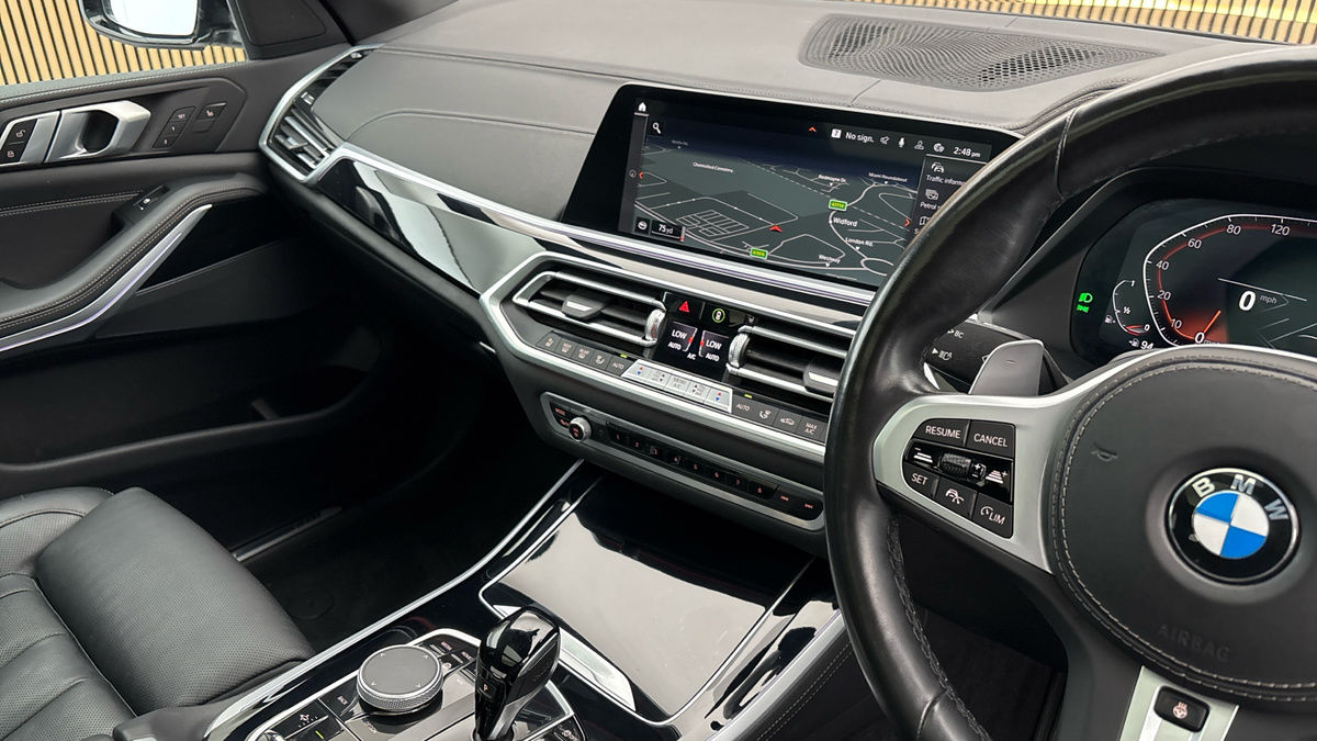 BMW X5 Image 18