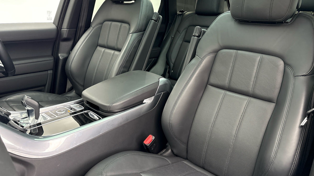 Land Rover Range Rover Sport Image 7