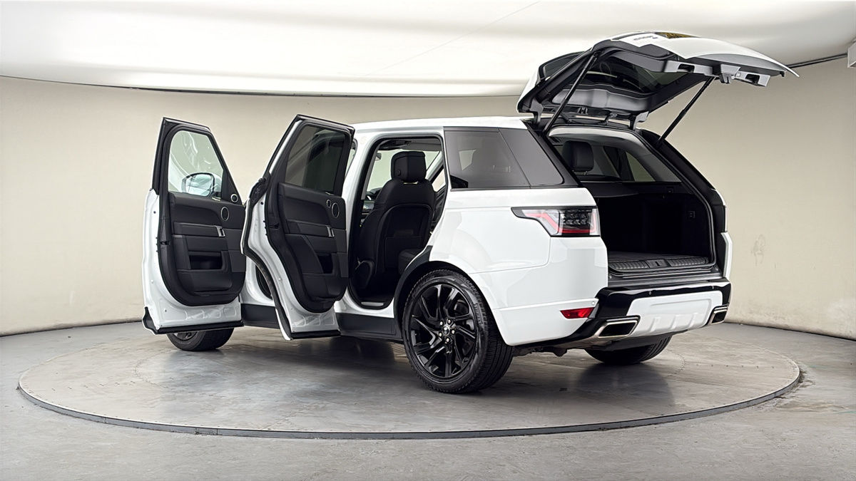 More views of Land Rover Range Rover Sport