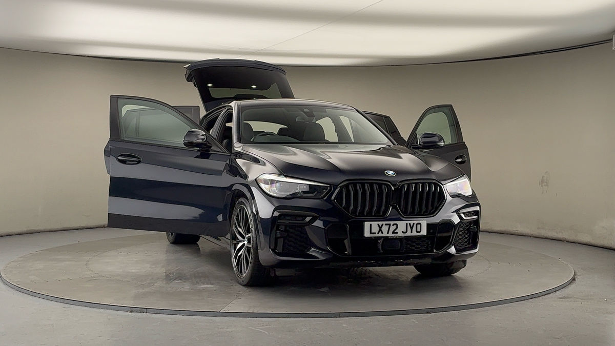 More views of BMW X6