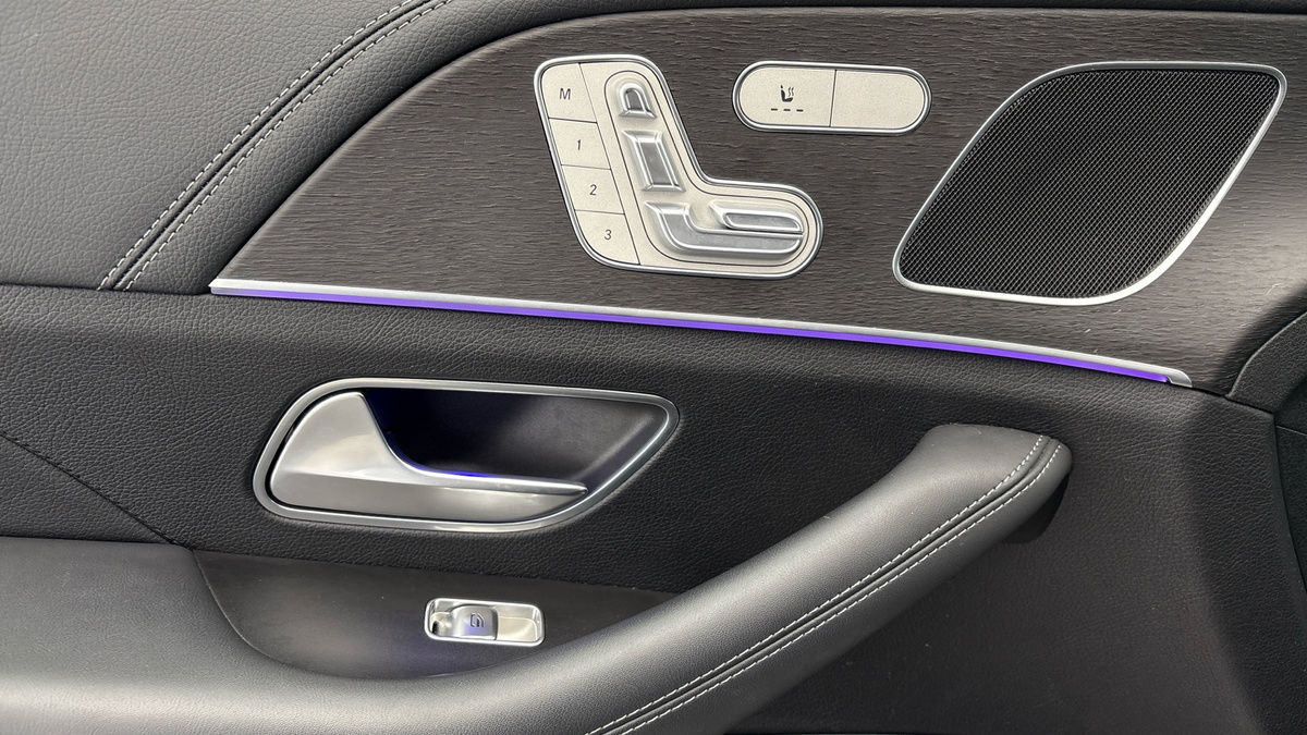 Mercedes-Benz GLE Image 19