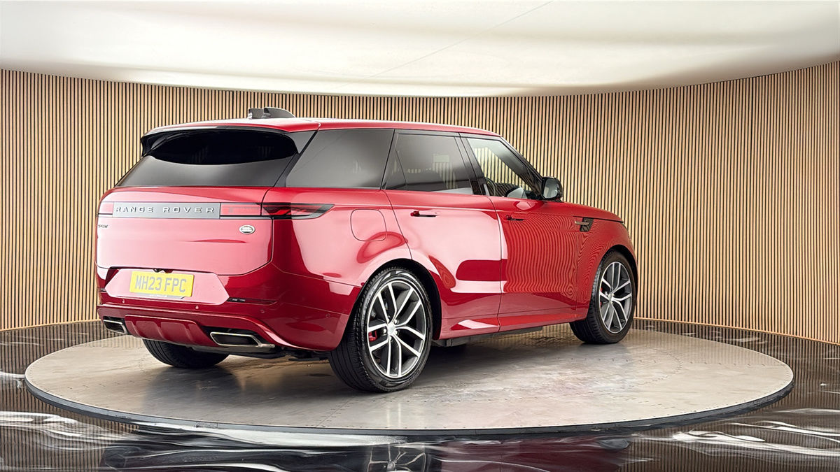 More views of Land Rover Range Rover Sport