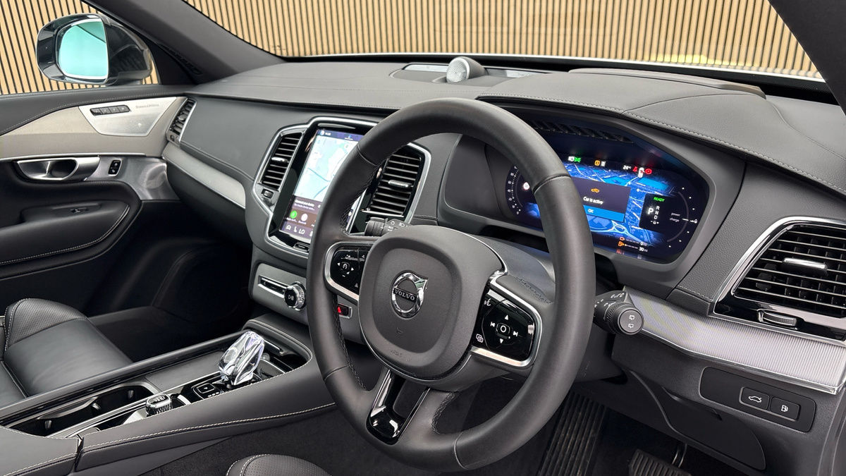 Volvo XC90 Image 5