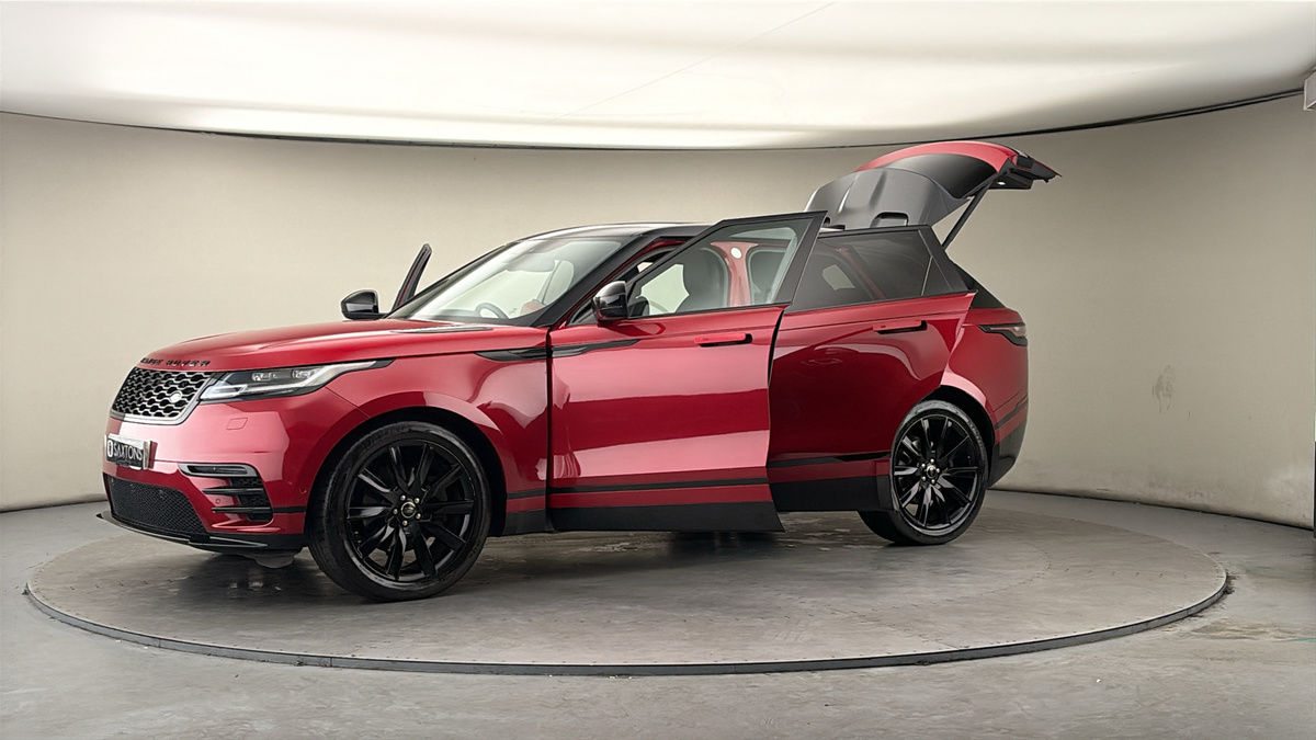 More views of Land Rover Range Rover Velar