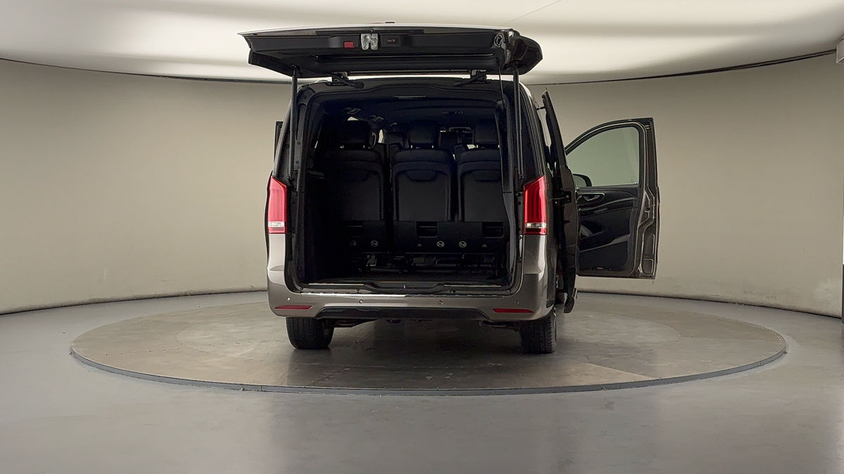 More views of Mercedes-Benz V Class