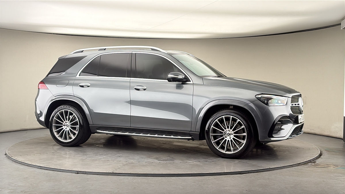 More views of Mercedes-Benz GLE