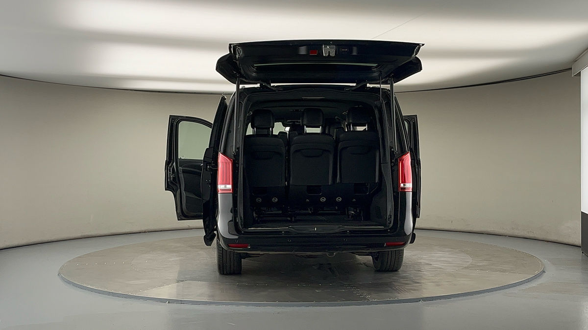 More views of Mercedes-Benz V Class