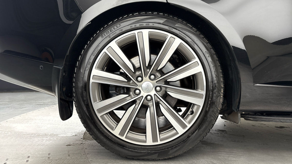 Land Rover Range Rover Image 10
