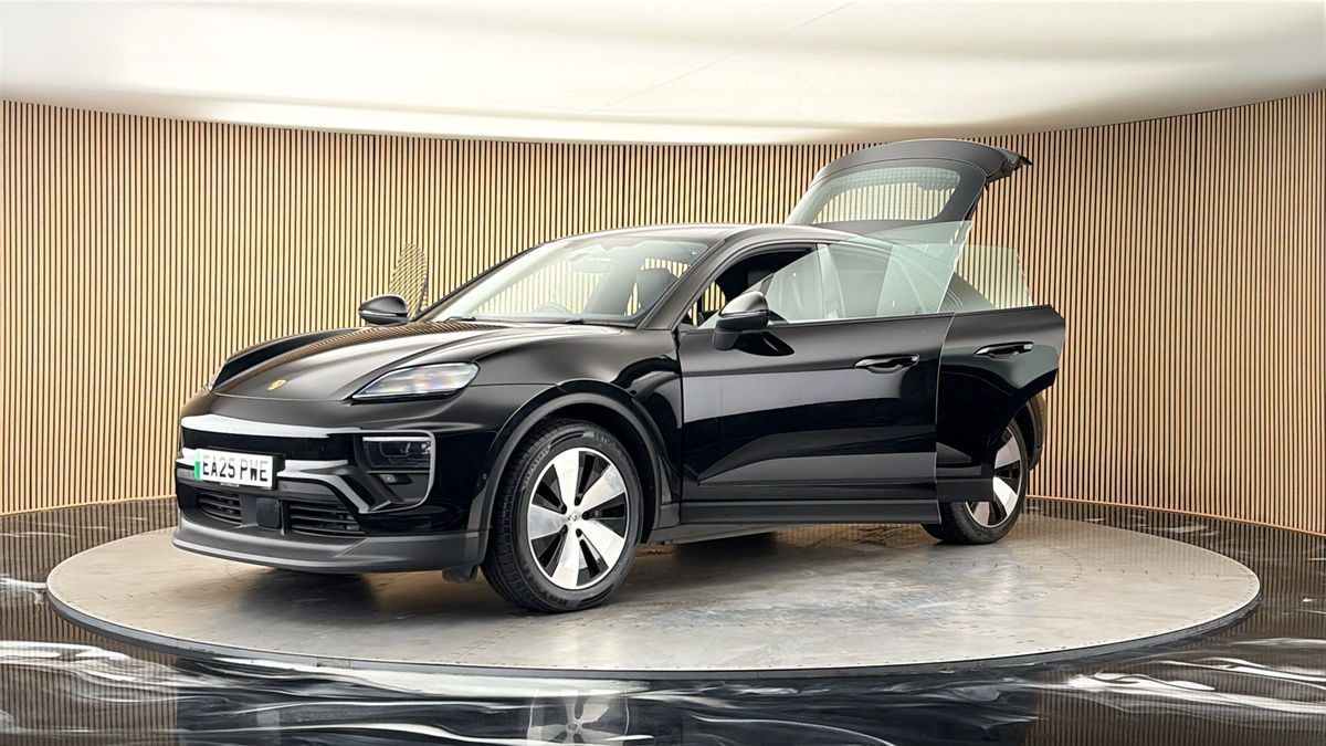 Porsche Macan Image 22