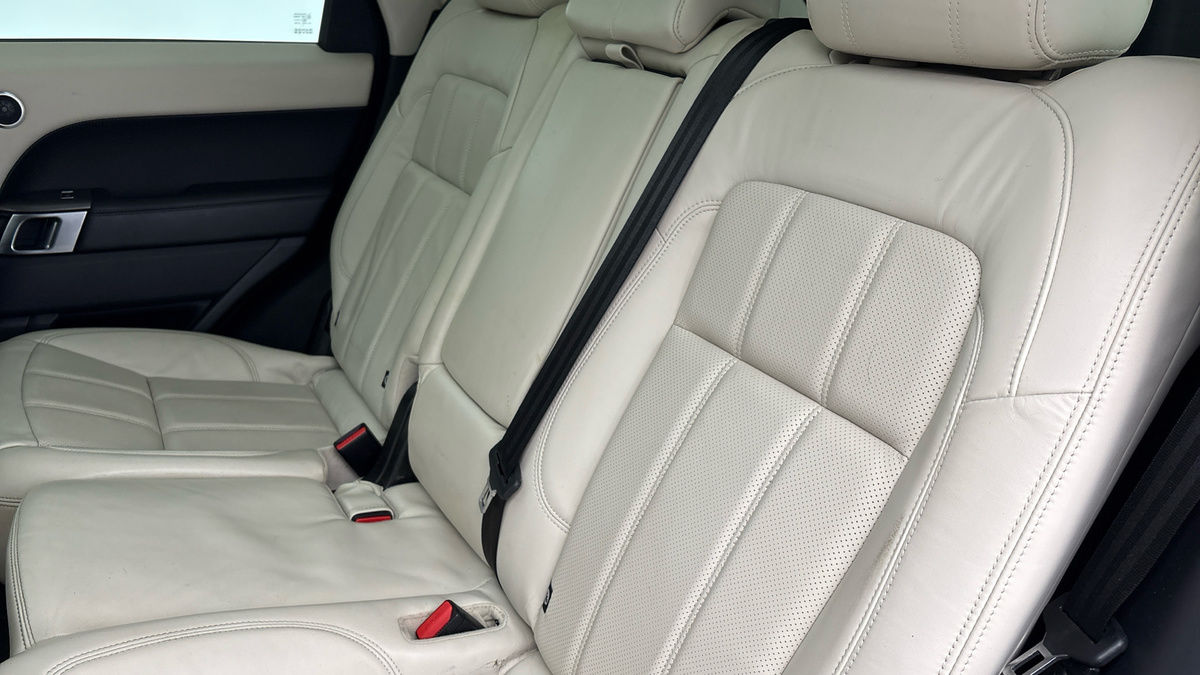 Land Rover Range Rover Sport Image 8