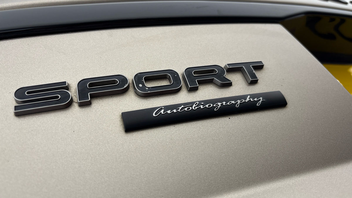 Land Rover Range Rover Sport Image 26