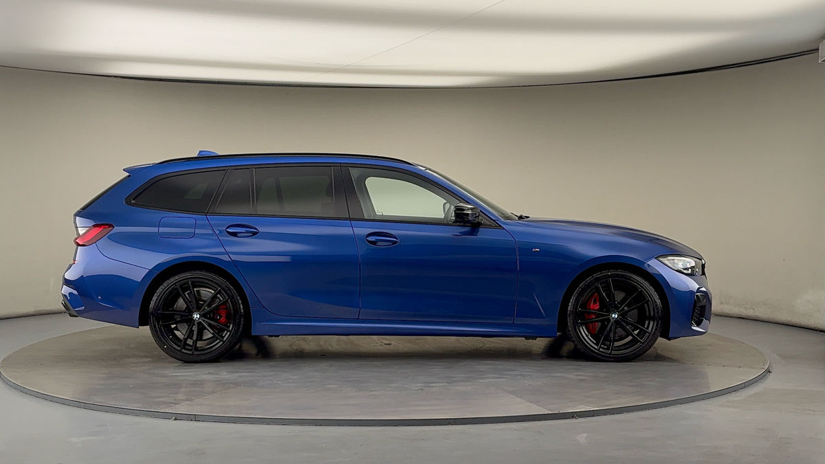 BMW 3 Series Image 16