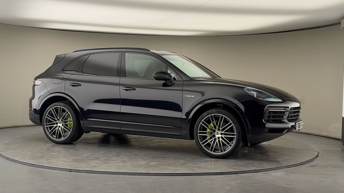 More views of Porsche Cayenne