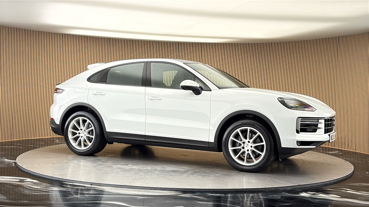 More views of Porsche Cayenne