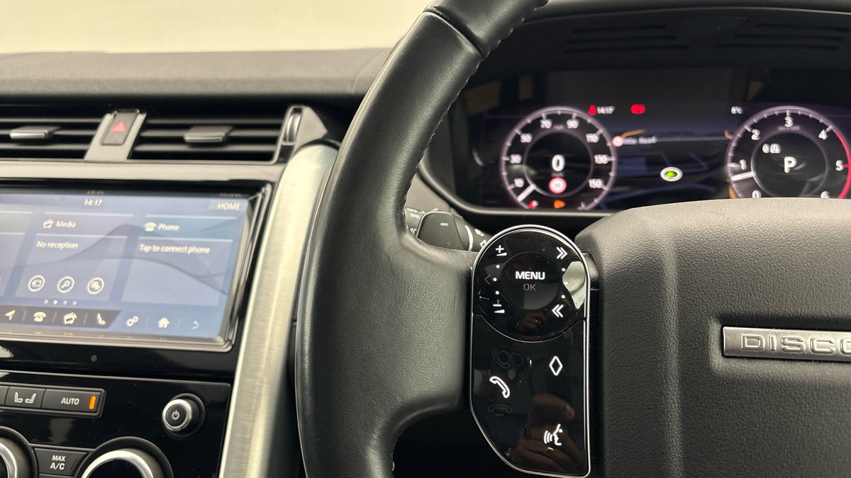 Land Rover Discovery Image 13