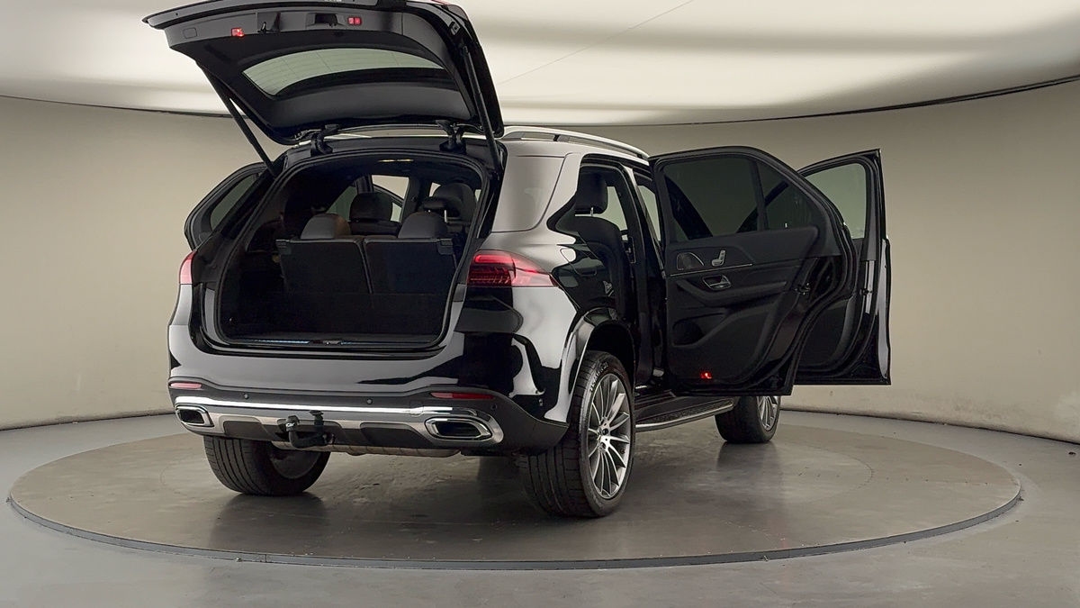 More views of Mercedes-Benz GLE