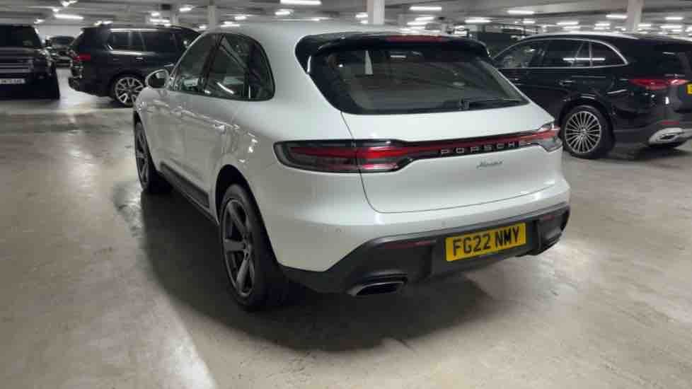 More views of Porsche Macan
