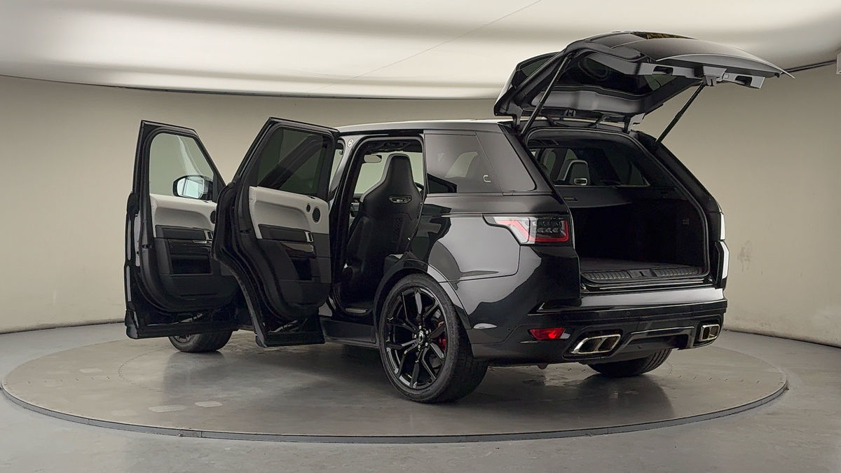 More views of Land Rover Range Rover Sport