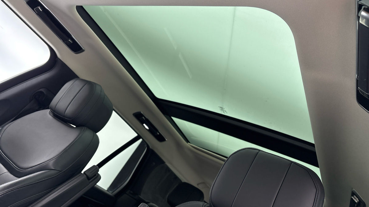 Land Rover Range Rover Image 6