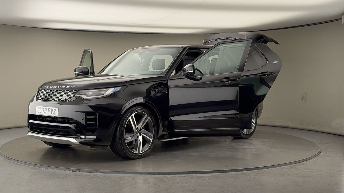 More views of Land Rover Discovery