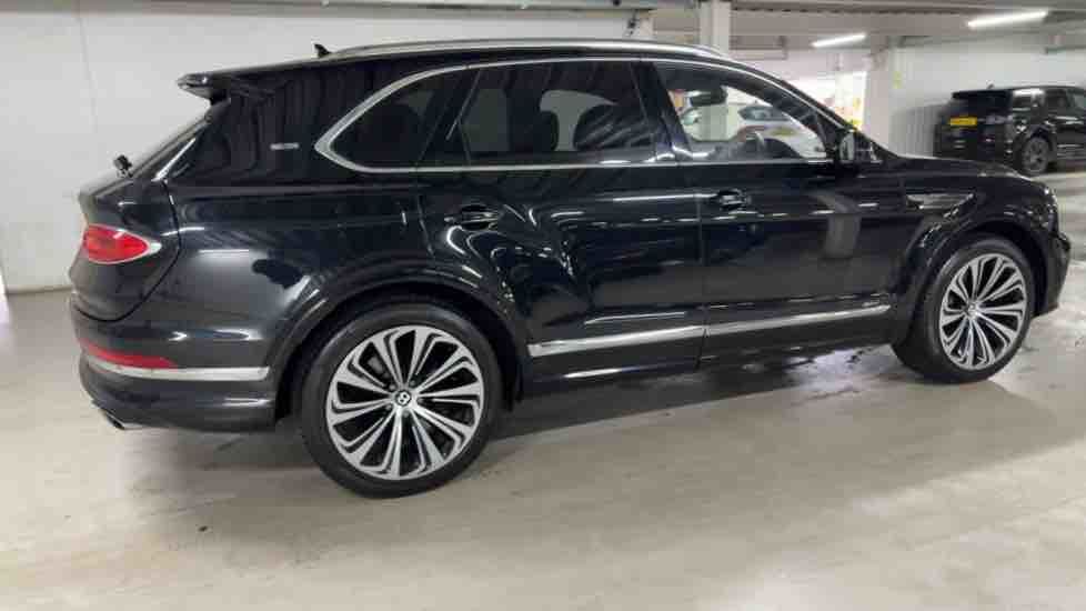 More views of Bentley Bentayga