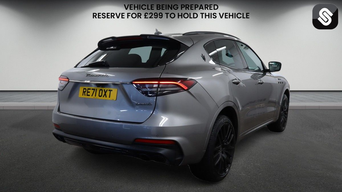 Maserati Levante Image 4