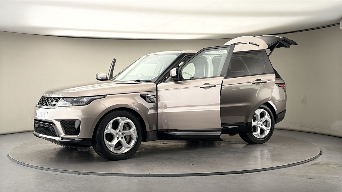 More views of Land Rover Range Rover Sport