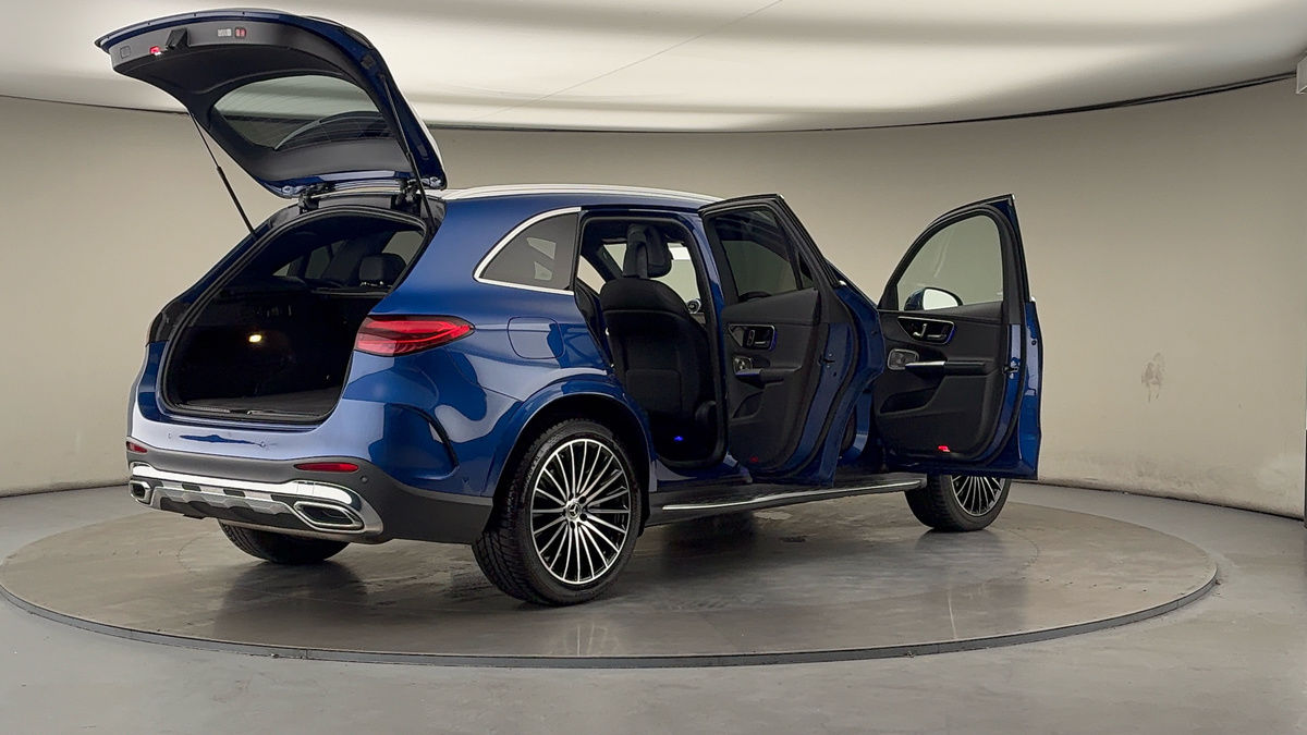 More views of Mercedes-Benz GLC