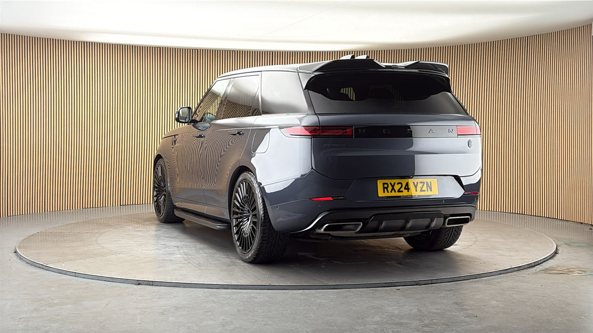More views of Land Rover Range Rover Sport