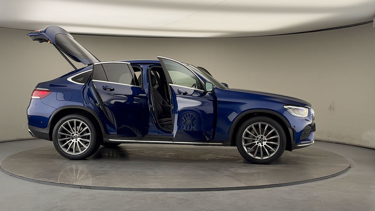 More views of Mercedes-Benz GLC